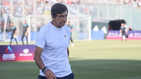 Costas habló del Grupo E.