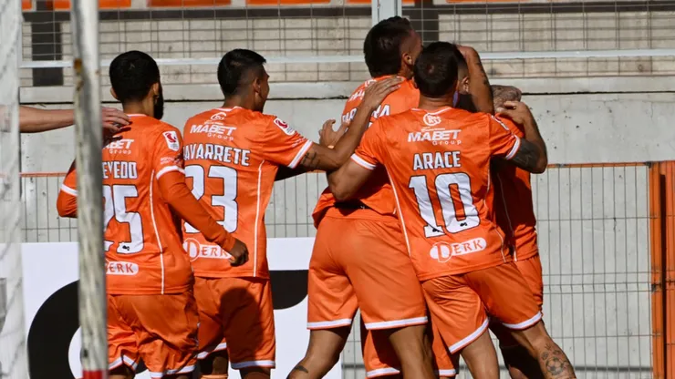 En Cobreloa anuncian medidas tras partido ante Rangers.