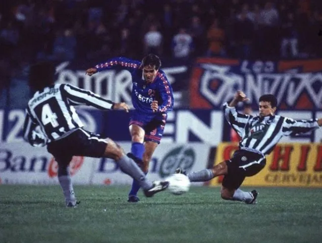 La U y Botafago se volverán a ver las caras en la Copa Liebrtadores | FOTO: Archivo de 1996