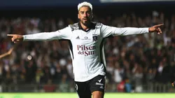 Juan Martín Lucero comienza a sonar como posible refuerzo de Colo Colo, aunque existen dudas sobre su posible retorno (Photosport).