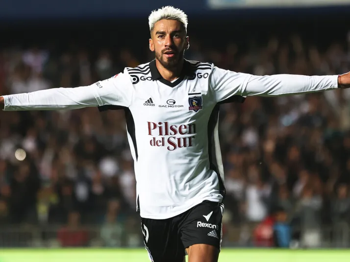 Le prestan el ropero a Lucero por dejar Colo Colo por Fortaleza