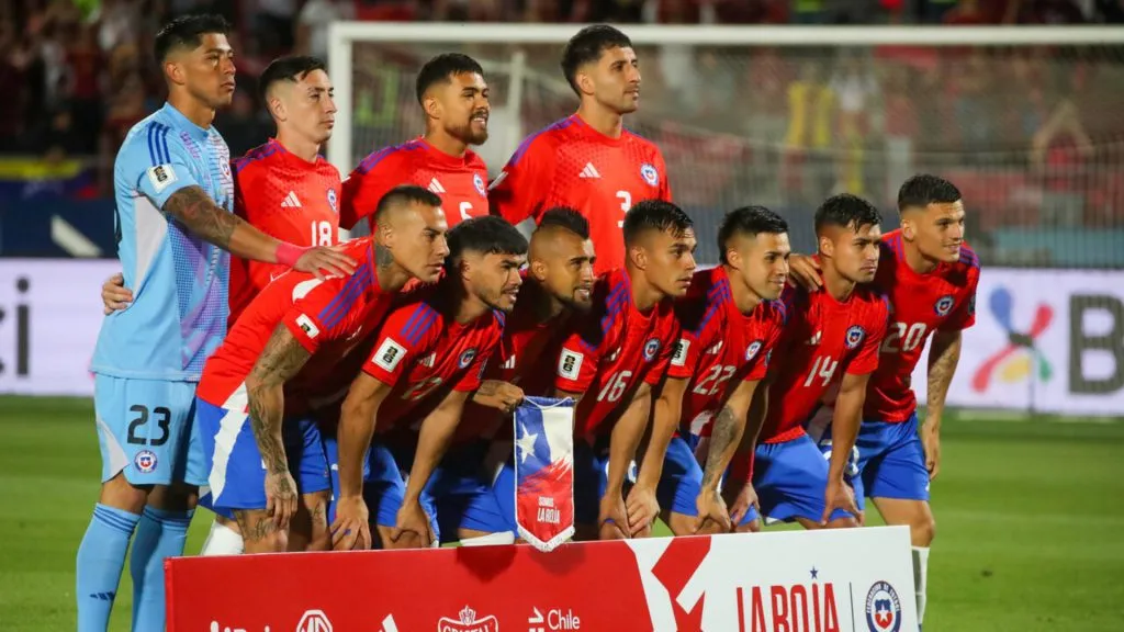 La Roja tiene formación para enfrentar a Ecuador.