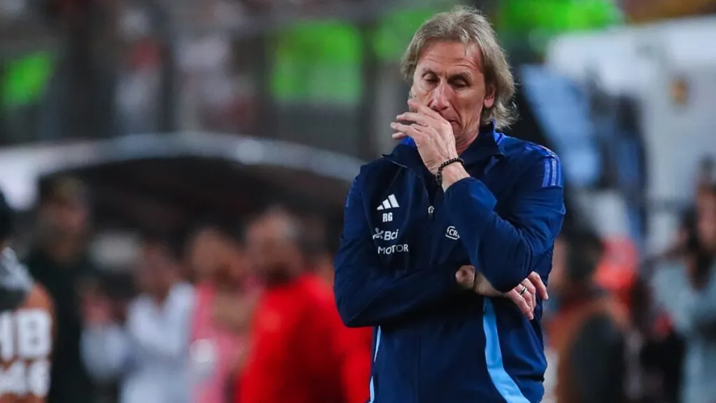 Ricardo Gareca se decide por el 11 de Chile.