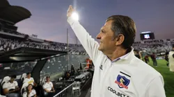 Aníbal Mosa llegó al funeral de Tommy Rey para homenajear al cantante.