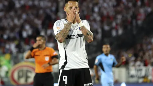 Javier Correa preocupa en Colo Colo (Foto: Felipe Zanca/Photosport)