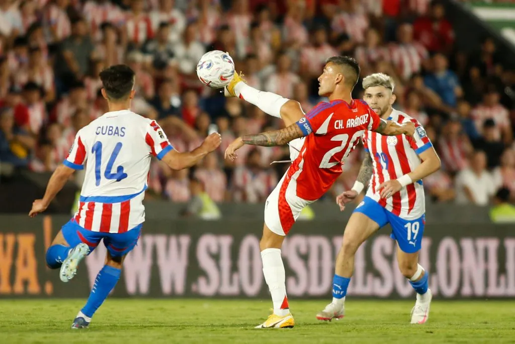Aránguiz entró después del 1-0 de Paraguay | Foto: Photosport