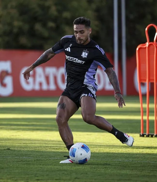 Marcos Bolados será una de las bajas de Colo Colo ante Unión San Felipe. (Foto: @colocolooficial)