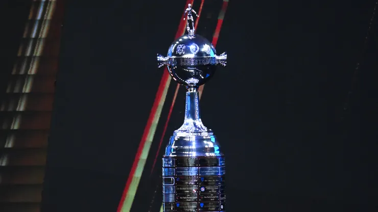Un rival de la U en la Copa Libertadores sufre precariedad con su indumentaria. (Foto: Getty)