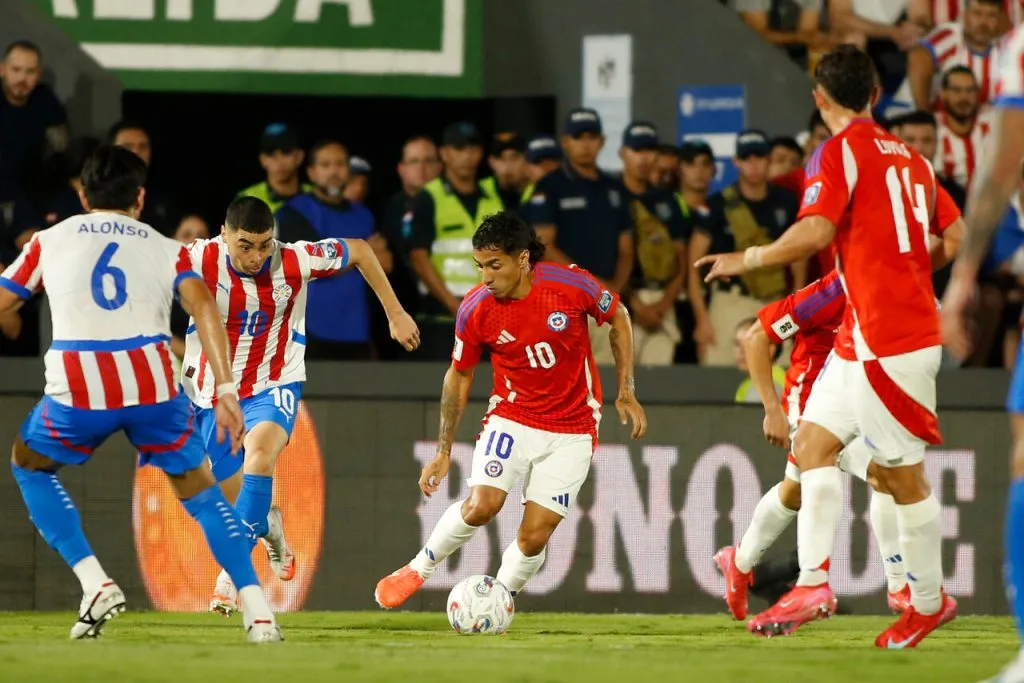 Zamorano pide la titularidad de Cabral | Foto: Photosport