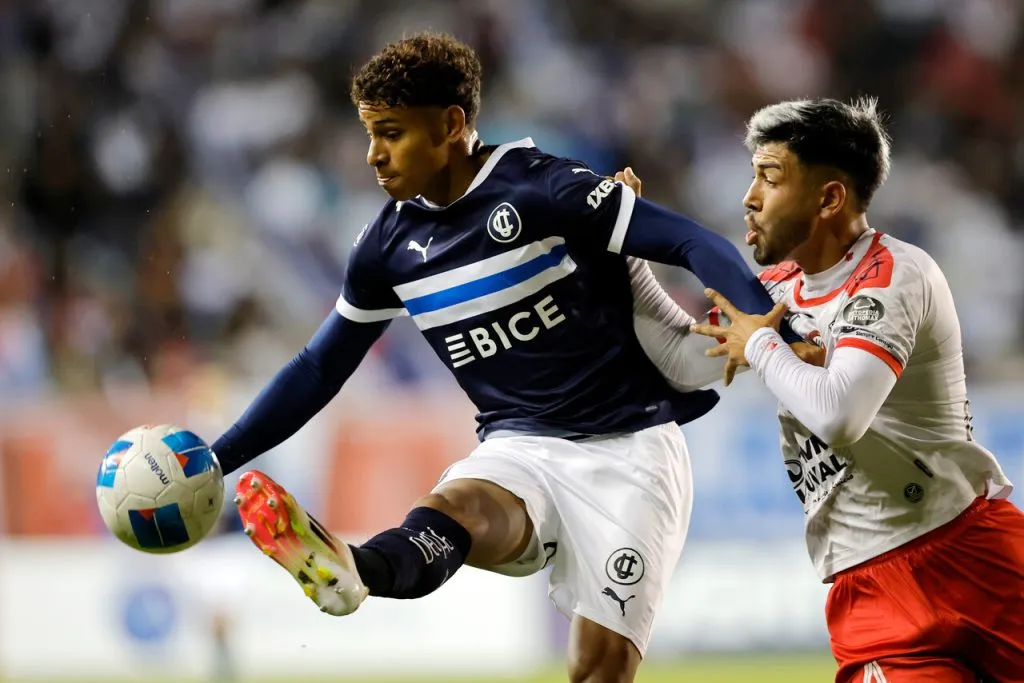 Rossel preocupa en la UC | Foto: Photosport