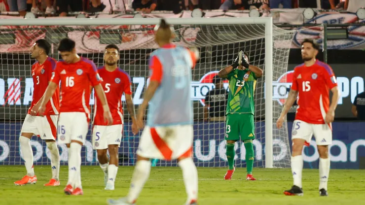 La Roja marcha última en las Eliminatorias (Photosport).