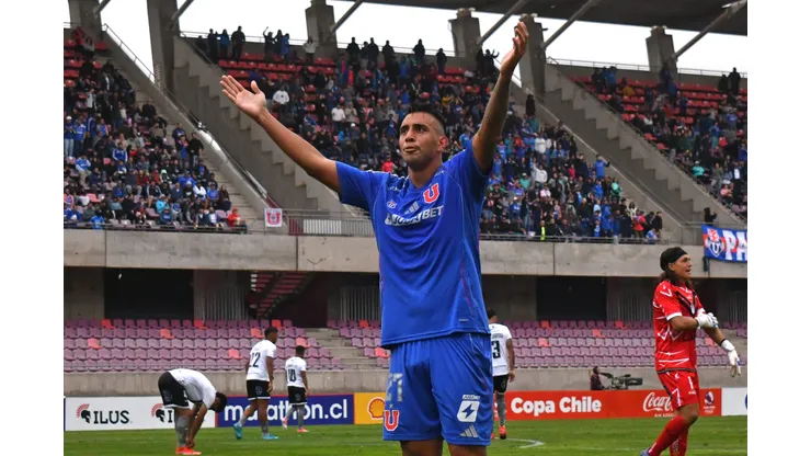 Ex Ballet Azul pide paciencia para Rodrigo Contreras.