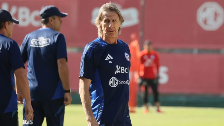 La Roja entrena en JPD pensando en Ecuador.