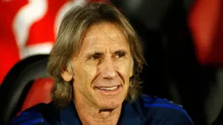 Pese a las críticas, un exjugador de La Roja sale a respaldar al Tigre Gareca.