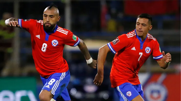 Arturo Vidal reaccionó a los problemas físicos de Alexis Sánchez en La Roja.