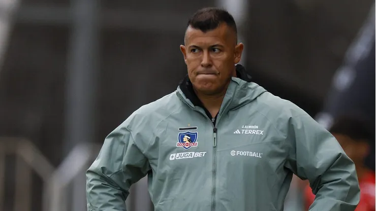 Jorge Almirón sufre un nuevo dolor de cabeza en Colo Colo (Foto: Andres Pina/Photosport)