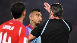 Vidal no se inmuta ni con la derrota y asegura que Chile irá al Mundial (Foto: Photosport)