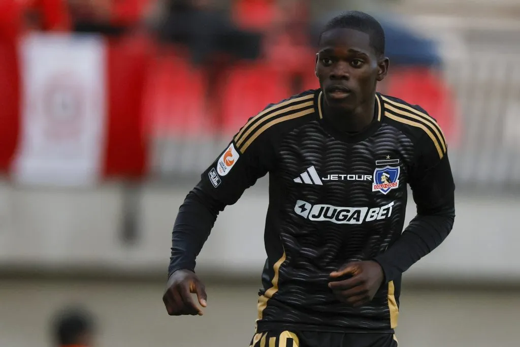 Manley Clerveaux tendría chances de partir de Colo Colo
(Foto: Andres Pina/Photosport)