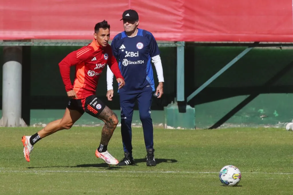 Vero Bianchi quiere a Zampedri de titular. | Foto: Photosport