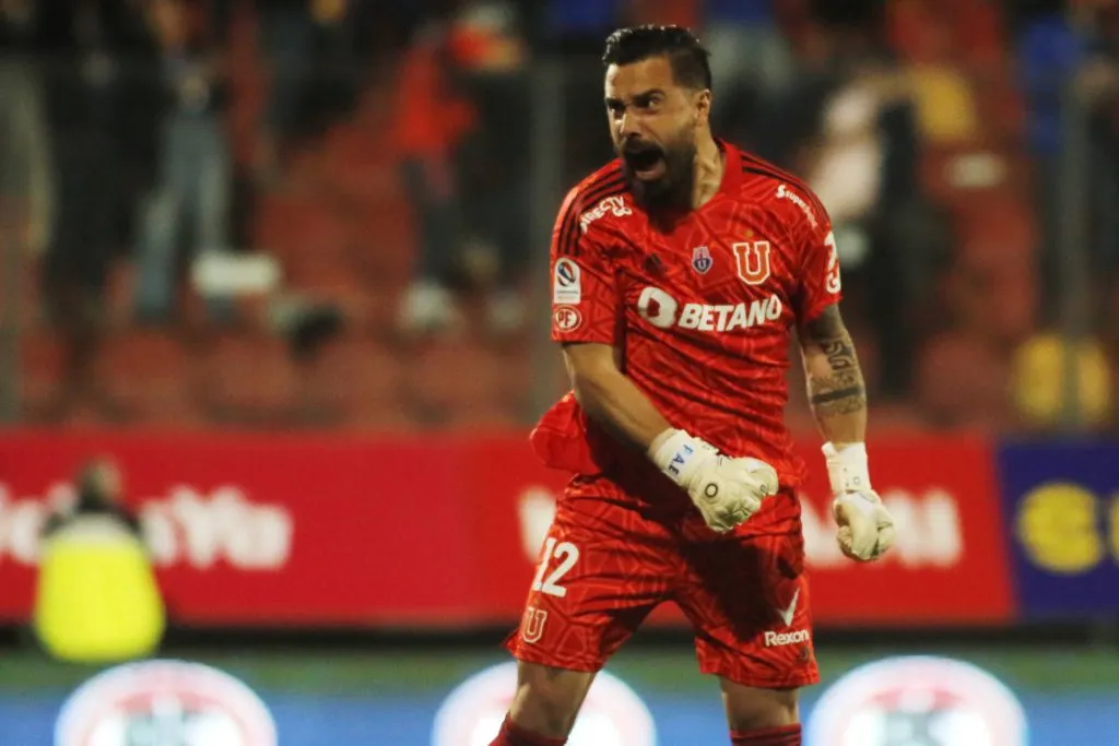 Hernán Galíndez defendiendo la camiseta de Universidad de Chil | FOTO: Jonnathan Oyarzun/Photosport