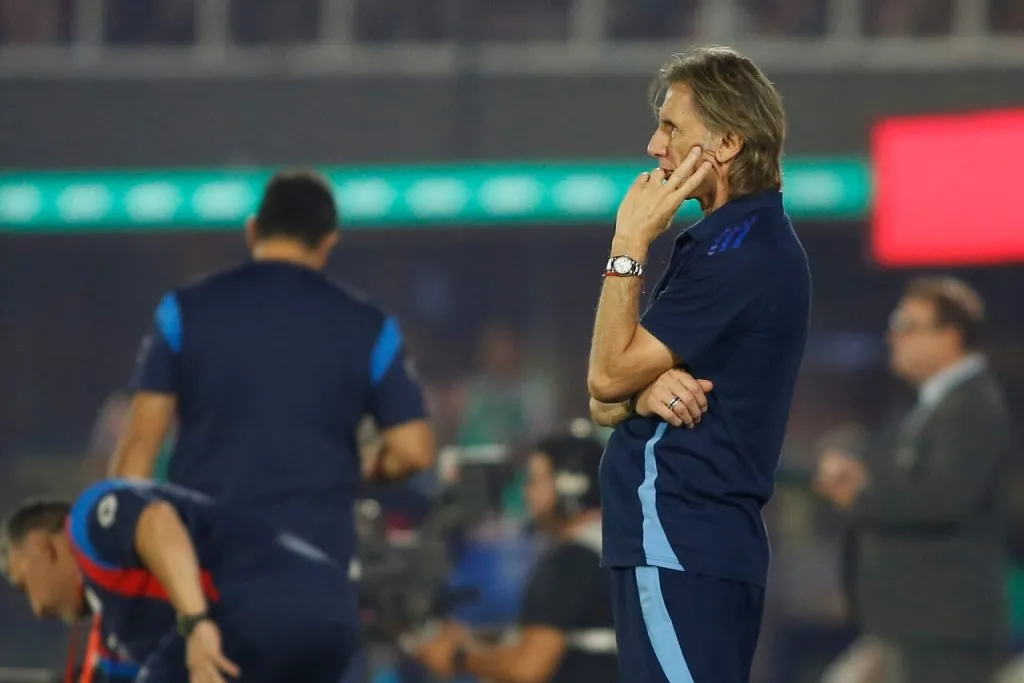 Fouillioux le pone punto final a Gareca. | Foto: Photosport