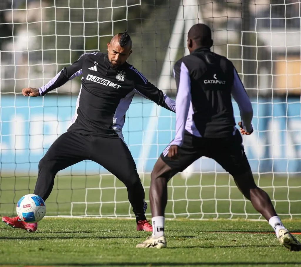 Arturo Vidal fue considerado en Colo Colo para enfrentar a Palestino. (Foto: @colocolooficial)
