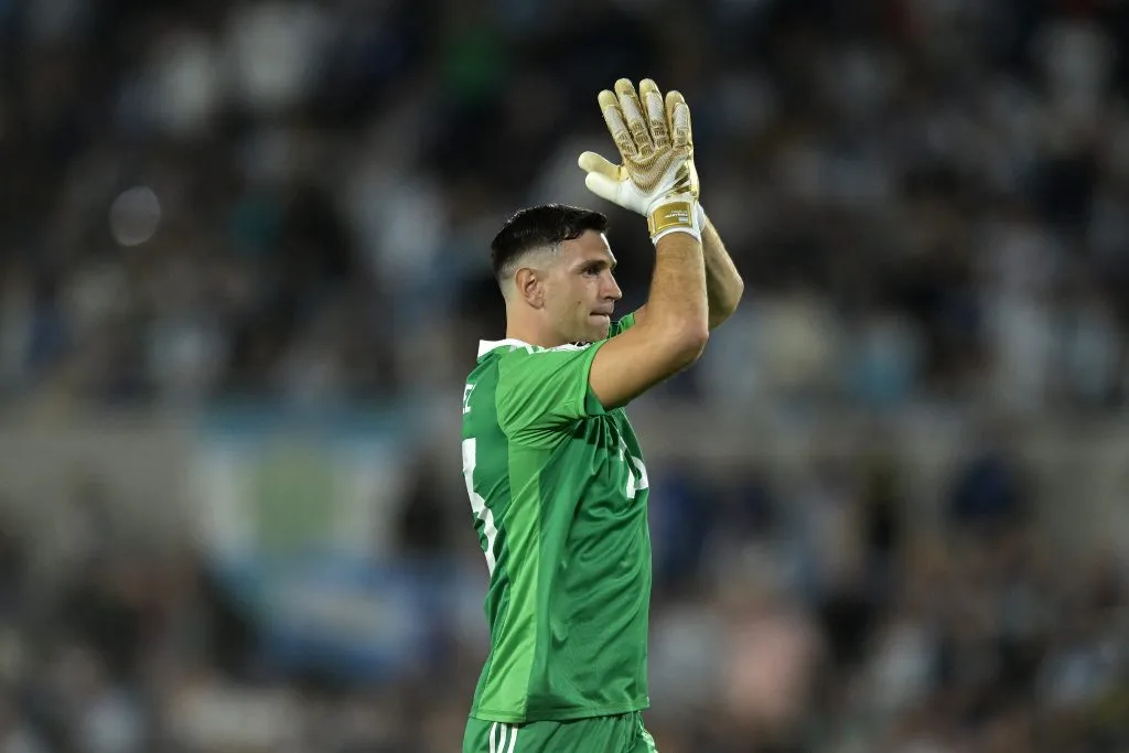 Emiliano Martínez aseguró que renunciará a la selección argentina si gana otro Mundial