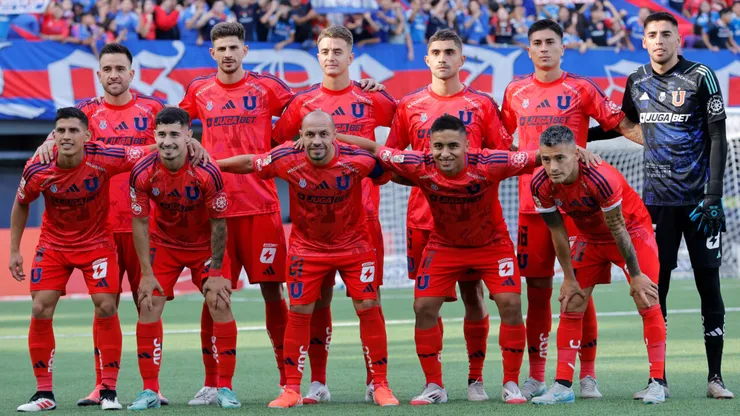 La U confirmó su alineación estelar para el duelo ante Everton (Photosport).