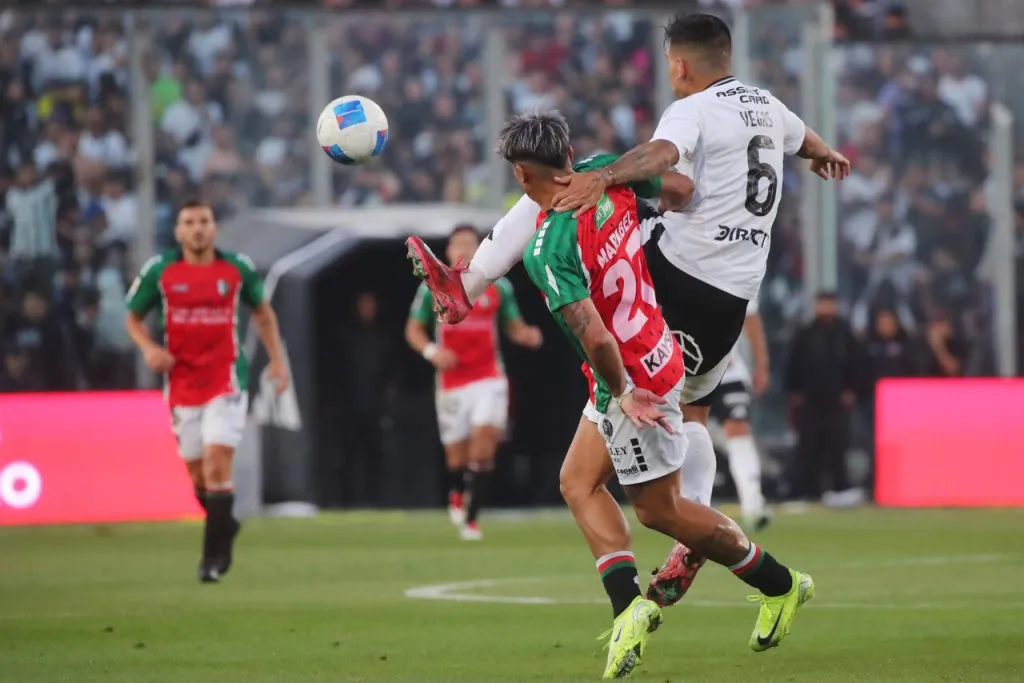 Sebastián Vegas se salvó de la roja ante Palestino. | Foto: Photosport