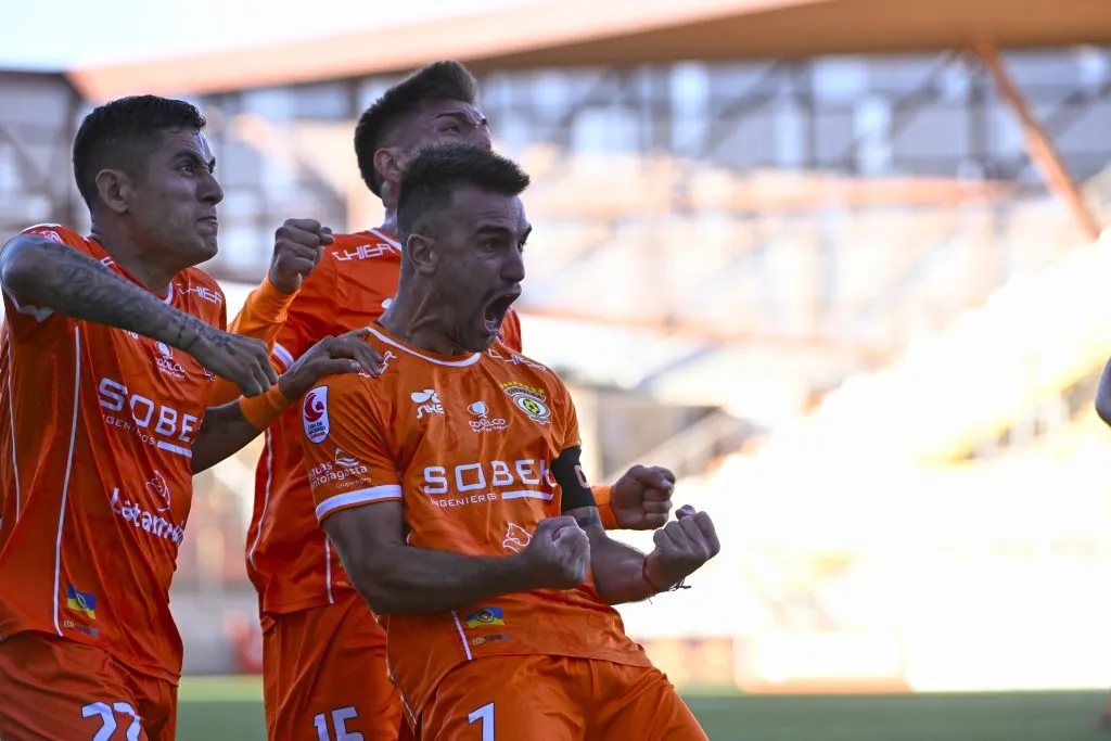 Cobreloa logra una sólida victoria. (Foto: Photosport)