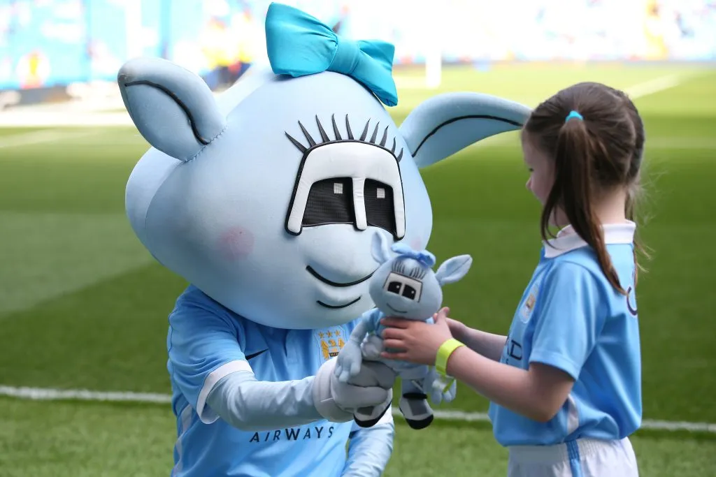 Moonbeam, la mascota alienígena del Manchester City