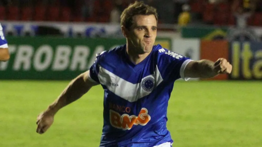 Gabigol festejó como un recordado crack de Universidad de Chile, el argentino Walter Montillo.