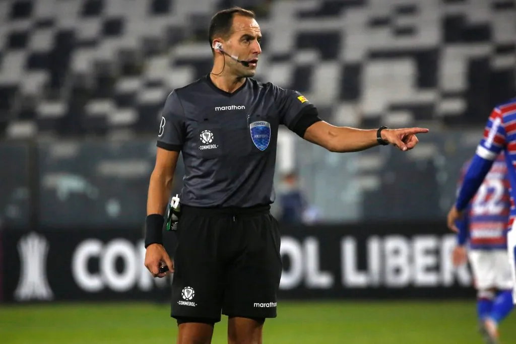 Ostojich dirigirá a la U vs Botafogo | Foto: Photosport