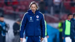 Gareca partió hacia Argentina.