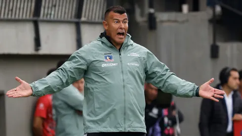 Jorge Almirón pide ir paso a paso en Copa Libertadores (Photosport).