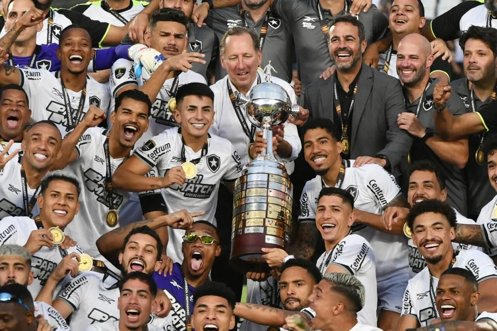 Savarino será baja en Botafogo | Foto: Photosport