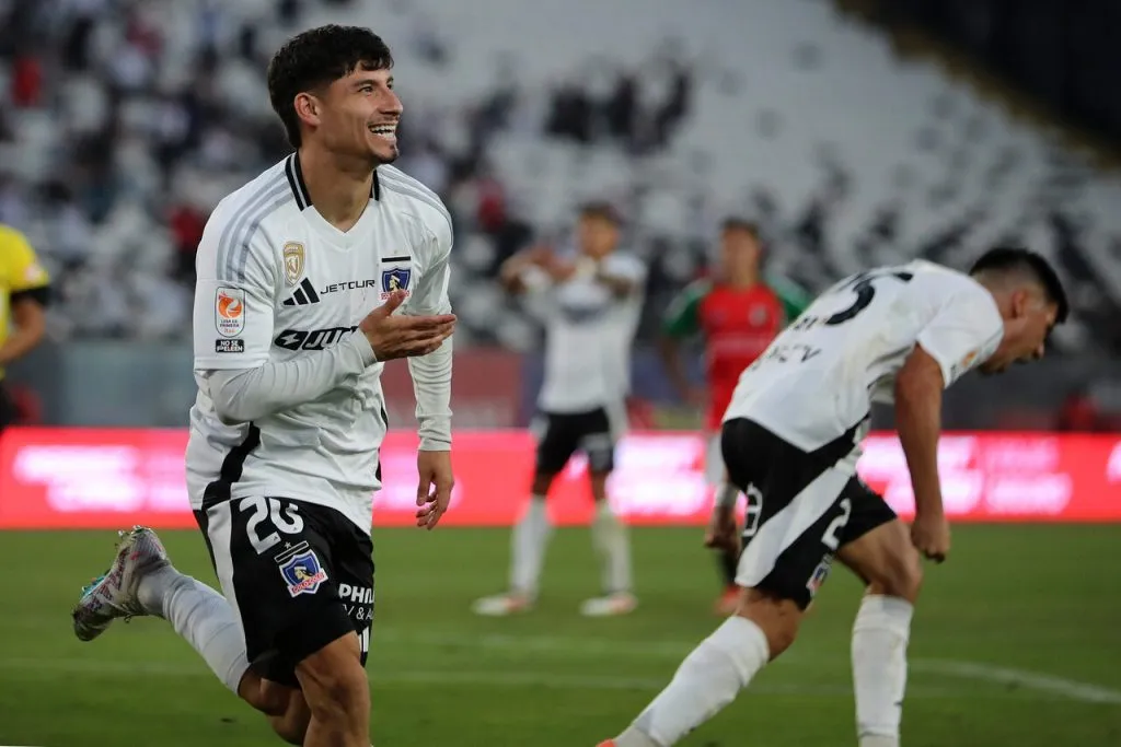 Tres duelos de Colo Colo en Copa Libertadores irán por TV Abierta (Photosport).