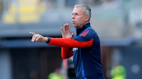 Gustavo Álvarez tiene once alternativo de la U para enfrentar a Magallanes.