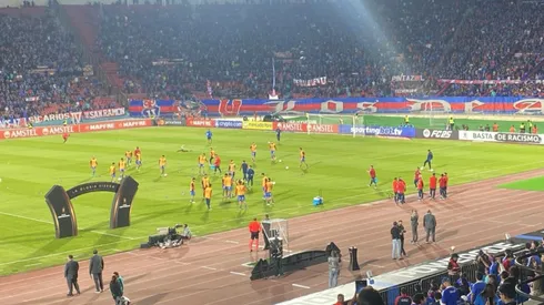 Los hinchas no se cansaron de aplaudir al Príncipe Aránguiz.