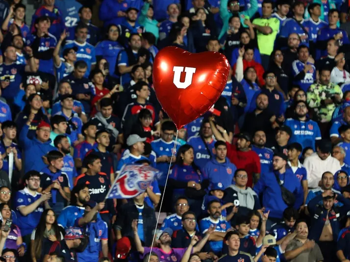 La especial visita en el Estadio Nacional que no mostró la TV en el debut de la U