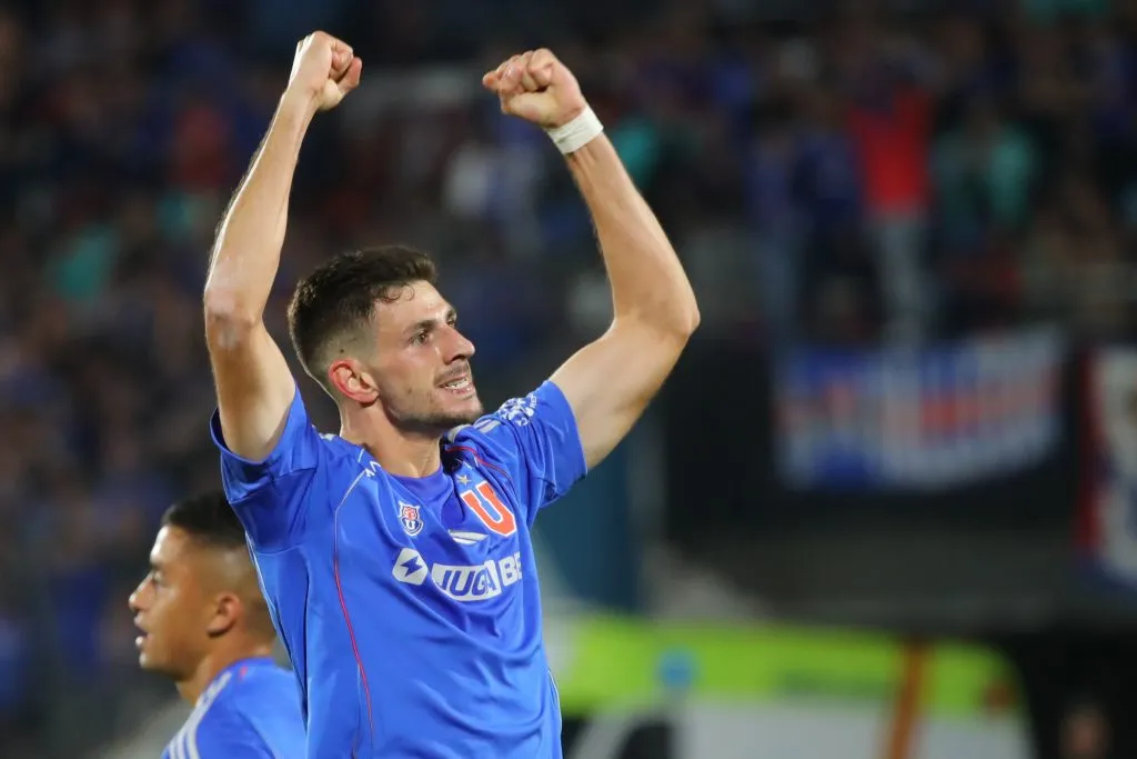 Lucas Di Yorio le dio el triunfo a la U | FOTO: Jonnathan Oyarzun/Photosport