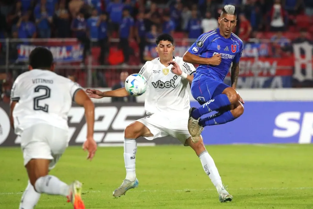 Los azules se miden ante el Botafogo en la última fecha del certamen continental (Foto: Jonnathan Oyarzun/Photosport)