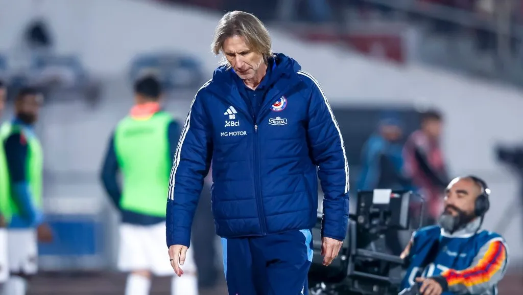 Aseguran desde Argentina que Carlos Palacios vuelve a la selección chilena.