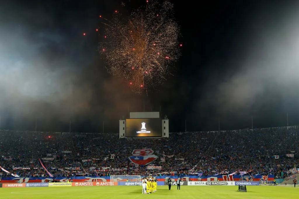 Sepúlveda quedó alucinado con el hincha azul | Foto: Photosport