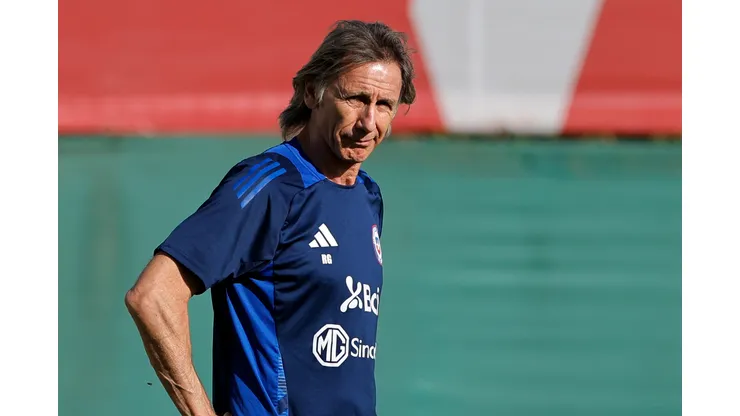 Ricardo Gareca volverá a alinear a Felipe Loyola de lateral derecho.