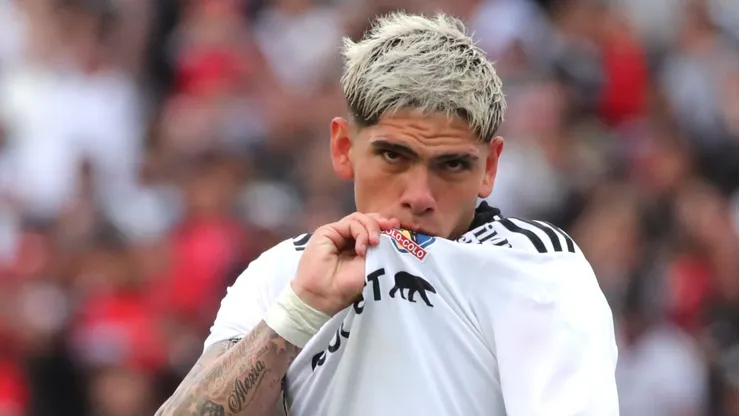 Carlos Palacios recuerda una vez más su amor por Colo Colo. (Foto: Photosport)