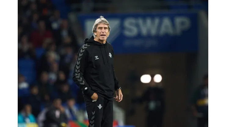 Manuel Pellegrini le mete presión al Betis.