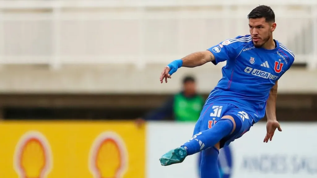 Bianneider Tamayo realizó su debut oficial con la camiseta de Universidad de Chile.