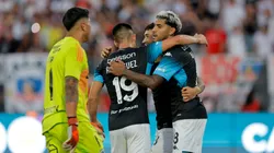 Figura de Racing se podría perder duelo ante Colo Colo.