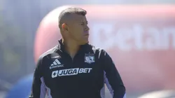 Jorge Almirón tiene en carpeta a un mundialista argentino para el mercado invernal en Colo Colo (Foto: Marco Vasquez/Photosport)